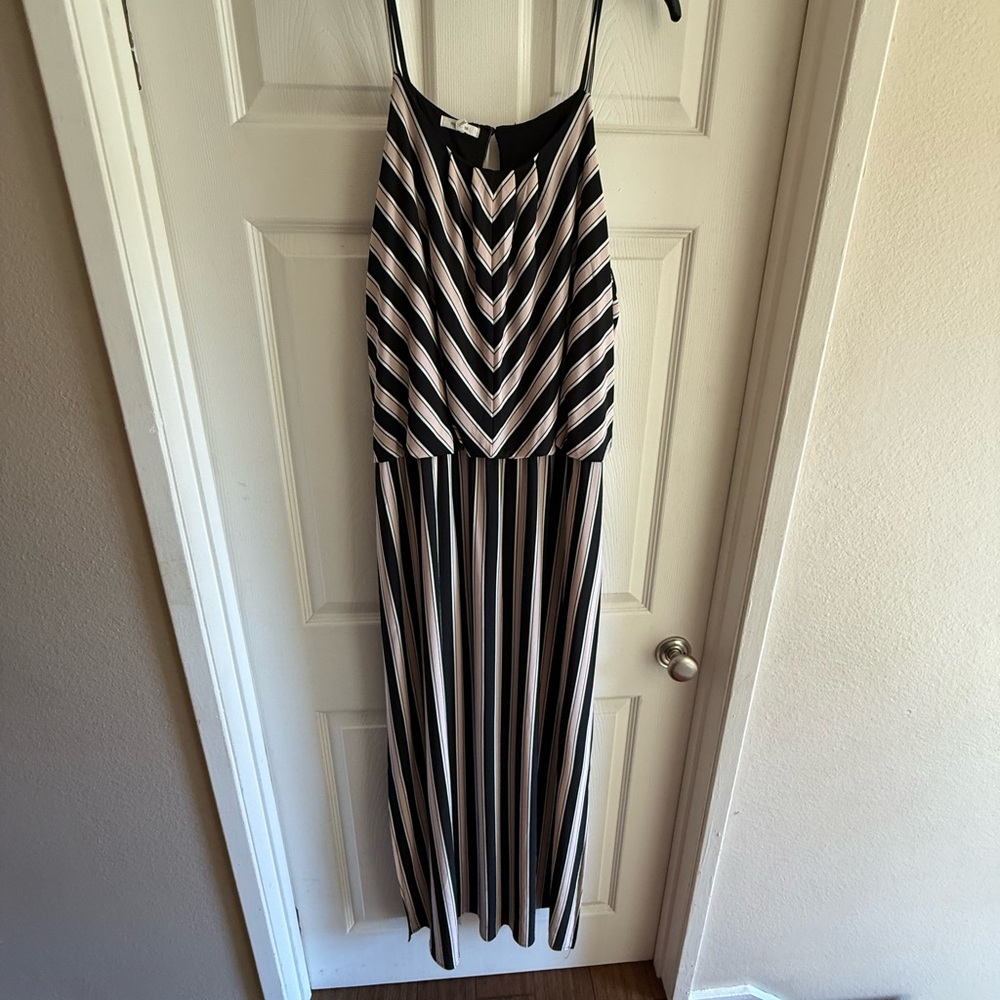 Elegant Striped Maxi Dress in Black and Pink